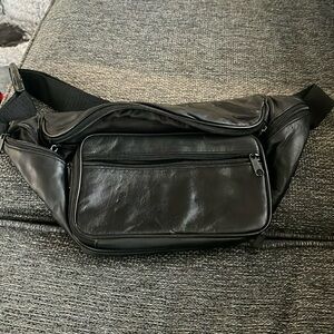 Waist pack in good condition